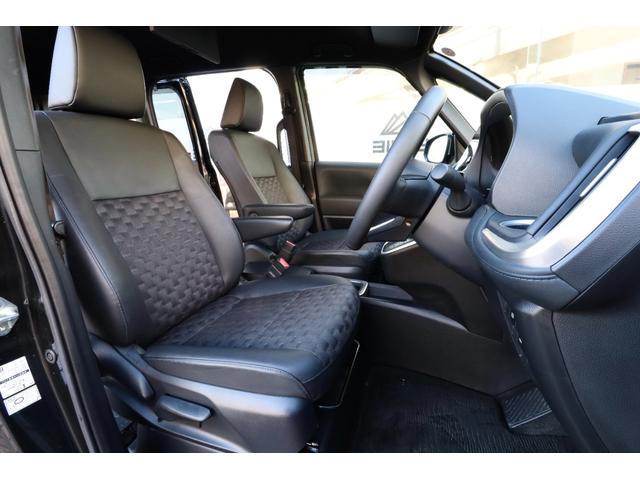 ヴォクシー ハイブリッドS-Z ワンオナ 全方位カメラ パワーバックドア デジタルインナーミラー 10.5型DA 14型後席モニター 両側パワースライドドア オットマン ステアヒーター/シートヒーター LEDヘッドライト HUD(9枚目)