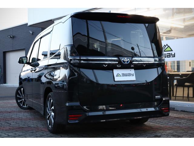 ヴォクシー ハイブリッドS-Z ワンオナ 全方位カメラ パワーバックドア デジタルインナーミラー 10.5型DA 14型後席モニター 両側パワースライドドア オットマン ステアヒーター/シートヒーター LEDヘッドライト HUD(62枚目)