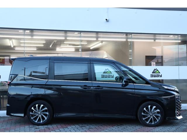 ヴォクシー ハイブリッドS-Z ワンオナ 全方位カメラ パワーバックドア デジタルインナーミラー 10.5型DA 14型後席モニター 両側パワースライドドア オットマン ステアヒーター/シートヒーター LEDヘッドライト HUD(68枚目)