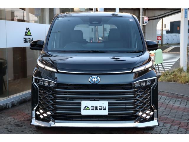 ヴォクシー ハイブリッドS-Z ワンオナ 全方位カメラ パワーバックドア デジタルインナーミラー 10.5型DA 14型後席モニター 両側パワースライドドア オットマン ステアヒーター/シートヒーター LEDヘッドライト HUD(69枚目)