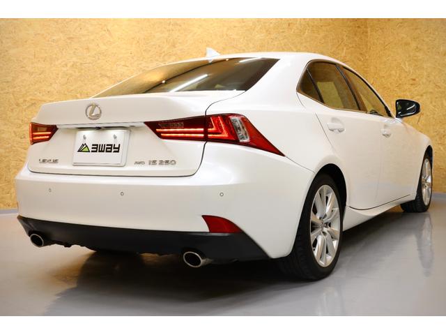 IS IS250 夏冬タイヤ 黒半革 ドラレコ パワーシート Bカメラ 純正SDナビ/地デジ CD/DVD/Bluetooth レーダークルーズ ステアヒーター/シートヒーター コーナーセンサー ETC 寒冷地仕様車(32枚目)