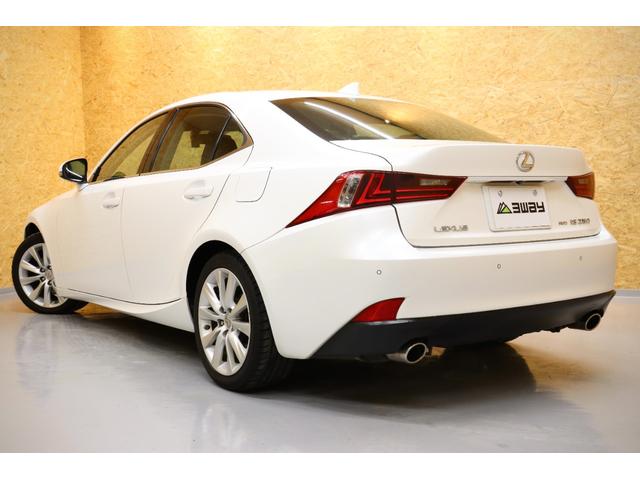 IS IS250 夏冬タイヤ 黒半革 ドラレコ パワーシート Bカメラ 純正SDナビ/地デジ CD/DVD/Bluetooth レーダークルーズ ステアヒーター/シートヒーター コーナーセンサー ETC 寒冷地仕様車(62枚目)