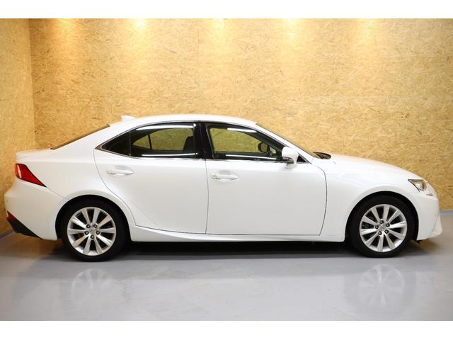 IS IS250 夏冬タイヤ 黒半革 ドラレコ パワーシート Bカメラ 純正SDナビ/地デジ CD/DVD/Bluetooth レーダークルーズ ステアヒーター/シートヒーター コーナーセンサー ETC 寒冷地仕様車(66枚目)