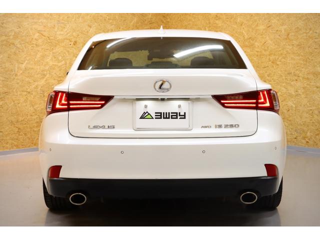 IS IS250 夏冬タイヤ 黒半革 ドラレコ パワーシート Bカメラ 純正SDナビ/地デジ CD/DVD/Bluetooth レーダークルーズ ステアヒーター/シートヒーター コーナーセンサー ETC 寒冷地仕様車(67枚目)