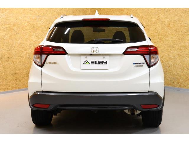 ヴェゼル ハイブリッドＸ・Ｌパッケージ　８型ＳＤナビ　黒半革　衝突軽減ブレーキ　バックカメラ　ＥＴＣ　シートヒーター　クルーズコントロール　パドルシフト　ＬＥＤヘッドライト／ＬＥＤフォグ／ＬＥＤテール　ＬＥＤルームランプ　純正１７インチＡＷ（26枚目）