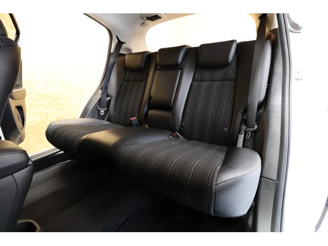 ヴェゼル ハイブリッドＸ・Ｌパッケージ　８型ＳＤナビ　黒半革　衝突軽減ブレーキ　バックカメラ　ＥＴＣ　シートヒーター　クルーズコントロール　パドルシフト　ＬＥＤヘッドライト／ＬＥＤフォグ／ＬＥＤテール　ＬＥＤルームランプ　純正１７インチＡＷ（54枚目）