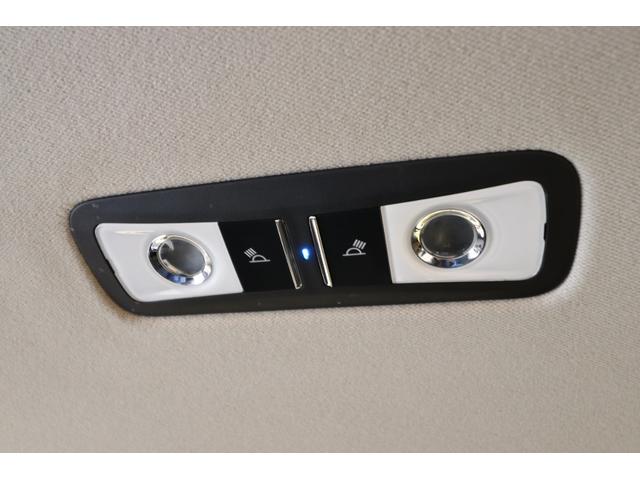 ヴェゼル ハイブリッドＸ・Ｌパッケージ　８型ＳＤナビ　黒半革　衝突軽減ブレーキ　バックカメラ　ＥＴＣ　シートヒーター　クルーズコントロール　パドルシフト　ＬＥＤヘッドライト／ＬＥＤフォグ／ＬＥＤテール　ＬＥＤルームランプ　純正１７インチＡＷ（56枚目）