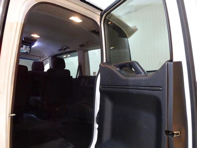 ステップワゴンスパーダ スパーダ　ホンダセンシング　自社下取車／１オーナー／７人乗り／純正ナビＴＶ／ブルートゥースＤＶＤ／フリップダウン／両側電動スライド／ＬＥＤヘッド＆フォグ／ＥＴＣ２．０／パドルシフト／横滑り防止／Ｆガラス熱線＆ドアミラーヒーター（7枚目）