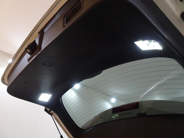 レヴォーグ 　５年保証／本州仕入／ＥＮＫＥＩ１８ＡＷ／ＳＴｉリップ＆リアスポイラー＆トランクスポイラー／デイライト＆ＬＥＤヘッド・フォグ／ナビＴＶブルートゥースＤＶＤ／ＰＷシート／パドルシフト／タイミングチェーン（7枚目）