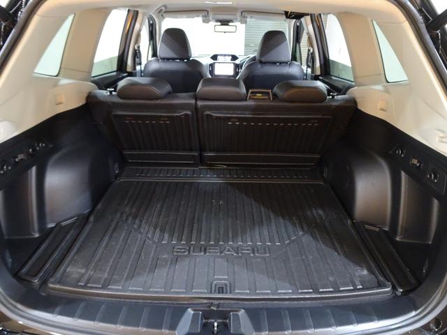 フォレスター プレミアム 4WD/本州仕入/STiエアロ/RAYS18AW/黒本革/PWゲート/スマートリアビューミラー/3点カメラ/ナビTVブルートゥースDVD/ETC/LEDヘッド&フォグ/前後席ヒーター/ルーフレール(68枚目)