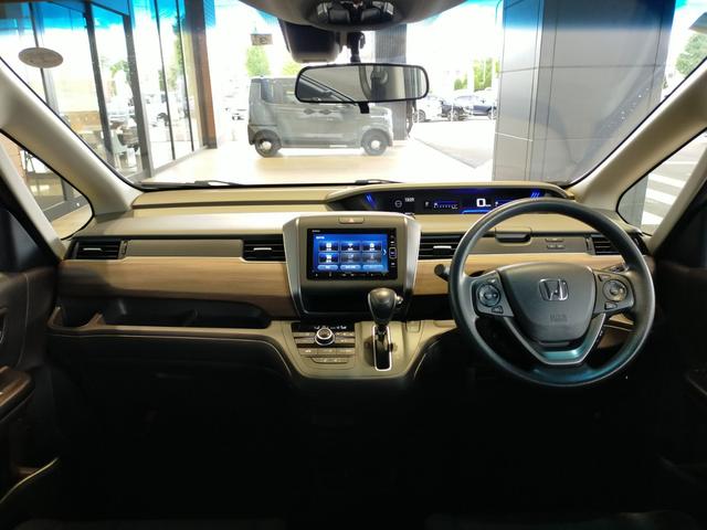 フリード＋ Ｇ　Ｂｌｕｅｔｏｏｔｈ－ＤＶＤ対応フルセグナビ／３モードバックカメラ／ホンダセンシング／両側電動スライドドア／ＬＥＤヘッドライト／ステアリングリモコン（4枚目）