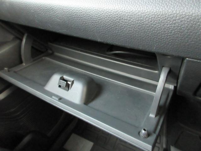 Ｎ－ＢＯＸカスタム Ｇ・Ｌターボホンダセンシング　Ｂｌｕｅｔｏｏｔｈ－ＣＤ対応ナビ／３モードバックカメラ／ＥＴＣ／ホンダセンシング／ＬＥＤヘッドライト／ステアリングリモコン／リモコンエンジンスターター／両側パワースライドドア（42枚目）