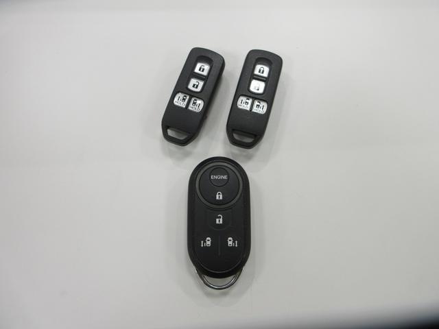 Ｎ－ＢＯＸカスタム Ｇ・Ｌターボホンダセンシング　Ｂｌｕｅｔｏｏｔｈ－ＣＤ対応ナビ／３モードバックカメラ／ＥＴＣ／ホンダセンシング／ＬＥＤヘッドライト／ステアリングリモコン／リモコンエンジンスターター／両側パワースライドドア（77枚目）