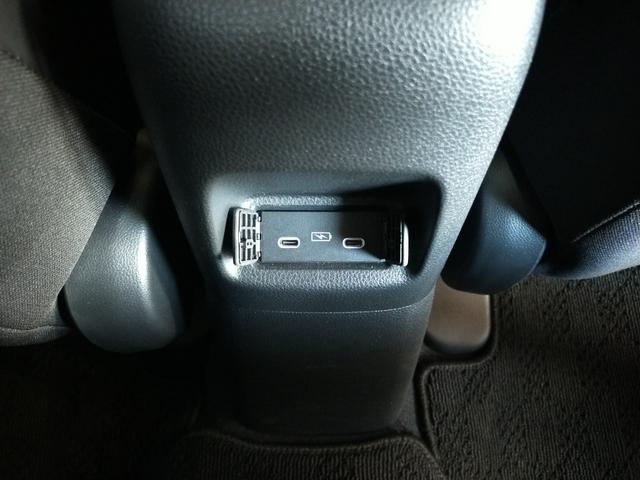 フィット ｅ：ＨＥＶホーム　当社社有車アップ／Ｂｌｕｅｔｏｏｔｈ対応ナビ／バックカメラ／ドライブレコーダー／ＥＴＣ／ＬＥＤヘッドライト／夏冬タイヤ（29枚目）