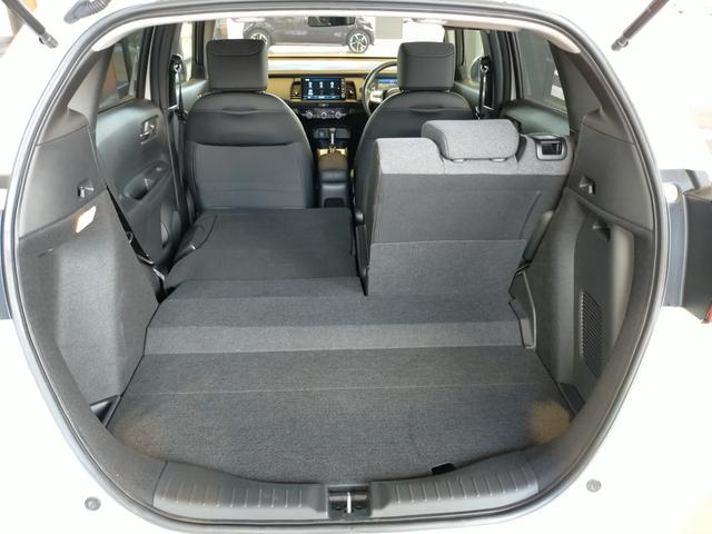 フィット ｅ：ＨＥＶホーム　当社社有車アップ／Ｂｌｕｅｔｏｏｔｈ対応ナビ／バックカメラ／ドライブレコーダー／ＥＴＣ／ＬＥＤヘッドライト／夏冬タイヤ（31枚目）
