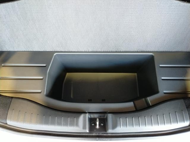 フィット ｅ：ＨＥＶホーム　当社社有車アップ／Ｂｌｕｅｔｏｏｔｈ対応ナビ／バックカメラ／ドライブレコーダー／ＥＴＣ／ＬＥＤヘッドライト／夏冬タイヤ（33枚目）