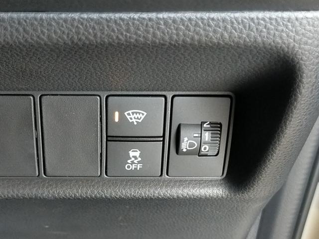 フィット ｅ：ＨＥＶホーム　当社社有車アップ／Ｂｌｕｅｔｏｏｔｈ対応ナビ／バックカメラ／ドライブレコーダー／ＥＴＣ／ＬＥＤヘッドライト／夏冬タイヤ（51枚目）