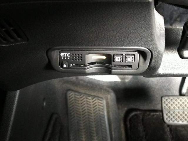 ヴェゼル Ｘ・ホンダセンシング　Ｂｌｕｅｔｏｏｔｈ－ＤＶＤ対応フルセグナビ／３モードバックカメラ／ＥＴＣ／ホンダセンシング／ＬＥＤヘッドライト／ステアリングリモコン／フロントドライブレコーダー／リモコンエンジンスターター（11枚目）