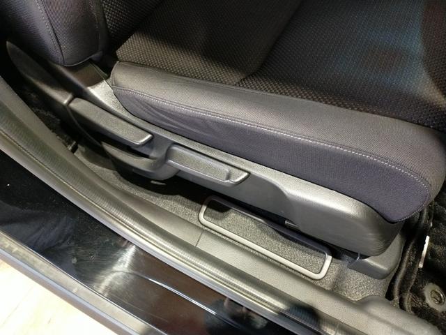 ヴェゼル Ｘ・ホンダセンシング　Ｂｌｕｅｔｏｏｔｈ－ＤＶＤ対応フルセグナビ／３モードバックカメラ／ＥＴＣ／ホンダセンシング／ＬＥＤヘッドライト／ステアリングリモコン／フロントドライブレコーダー／リモコンエンジンスターター（61枚目）