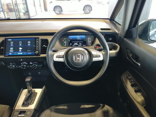 フィット e:HEVホーム 当社社有車アップ/Bluetooth対応ナビ/バックカメラ/ドライブレコーダー/ETC/LEDヘッドライト/夏冬タイヤ(31枚目)