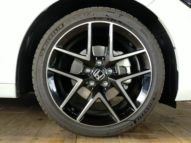 シビック e:HEV Bluetooth対応ホンダコネクトナビ/3モードバックカメラ/BOSEサウンドシステム/LEDヘッドライト/ETC2.0/ブラインドスポットインフォ/前後ドライブレコーダー/夏冬タイヤセット(15枚目)