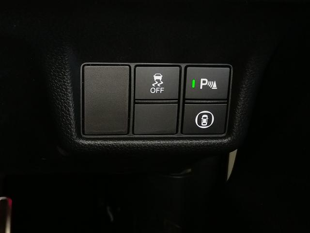 シビック e:HEV Bluetooth対応ホンダコネクトナビ/3モードバックカメラ/BOSEサウンドシステム/LEDヘッドライト/ETC2.0/ブラインドスポットインフォ/前後ドライブレコーダー/夏冬タイヤセット(45枚目)