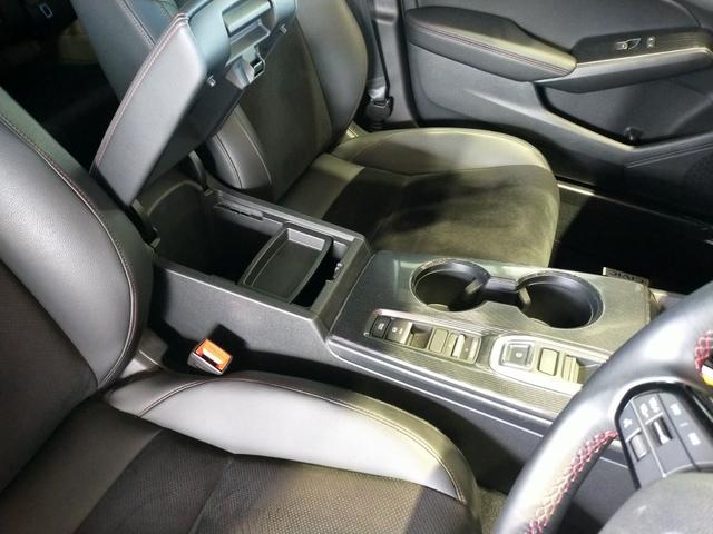 シビック e:HEV Bluetooth対応ホンダコネクトナビ/3モードバックカメラ/BOSEサウンドシステム/LEDヘッドライト/ETC2.0/ブラインドスポットインフォ/前後ドライブレコーダー/夏冬タイヤセット(50枚目)