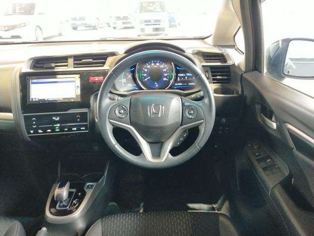 ◎運転席まわりの装備⇒