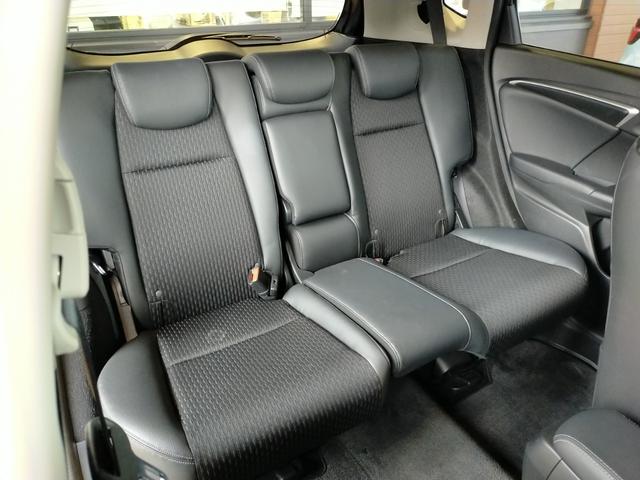 ◎リアシートまわり、ラゲッジスペースの装備⇒