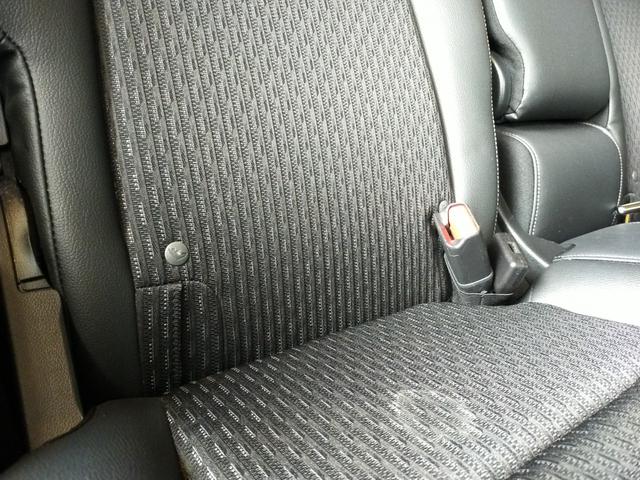 ■ＩＳＯＦＩＸ対応でチャイルドシートの取付が手軽で安全。小さなお子さまがいるご家庭でも安心してお使いいただけます。