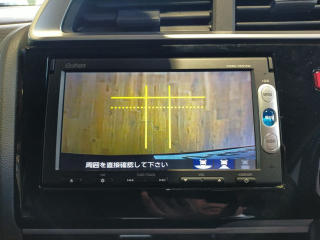 ■３モードリヤカメラ・トップビュー■真上から見下ろしたような映像で後方を確認でき、後退駐車や狭い場所での車庫入れも安心。死角を減らし、スムーズな操作をサポートします。