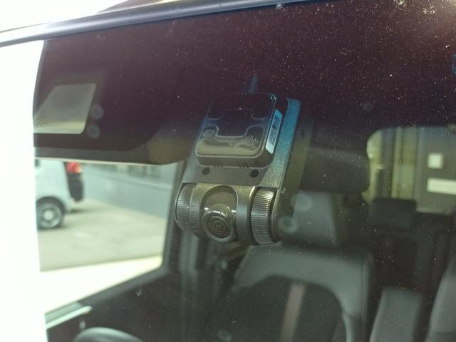 N-BOXカスタム G・EXターボホンダセンシング Bluetooth-DVD対応フルセグナビ/3モードバックカメラ/ETC/ホンダセンシング/両側電動スライドドア/LEDヘッドライト/フロントドライブレコーダー/リモコンエンジンスターター(10枚目)