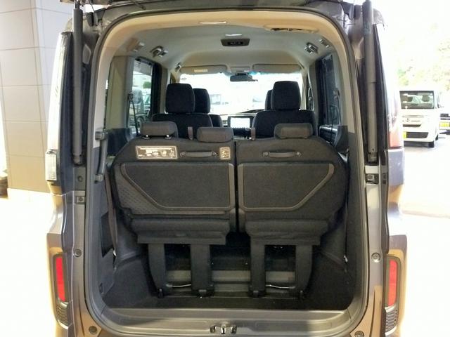 ステップワゴンスパーダ スパーダホンダセンシング Bluetooth-DVD対応フルセグナビ/3モードバックカメラ/ETC/ホンダセンシング/両側電動スライドドア/わくわくゲート/前後ドライブレコーダー/リモコンエンジンスターター/夏冬タイヤセット(32枚目)