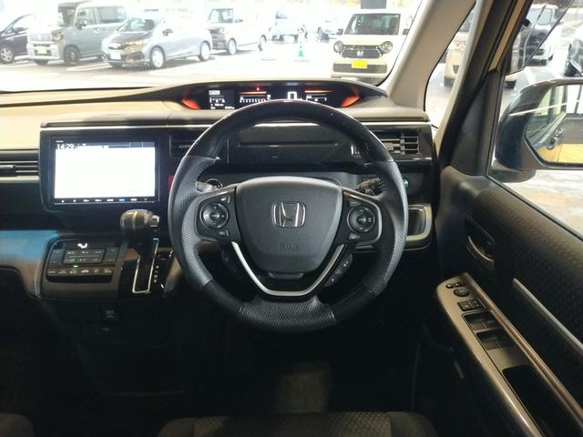 ステップワゴンスパーダ スパーダホンダセンシング Bluetooth-DVD対応フルセグナビ/3モードバックカメラ/ETC/ホンダセンシング/両側電動スライドドア/わくわくゲート/前後ドライブレコーダー/リモコンエンジンスターター/夏冬タイヤセット(37枚目)