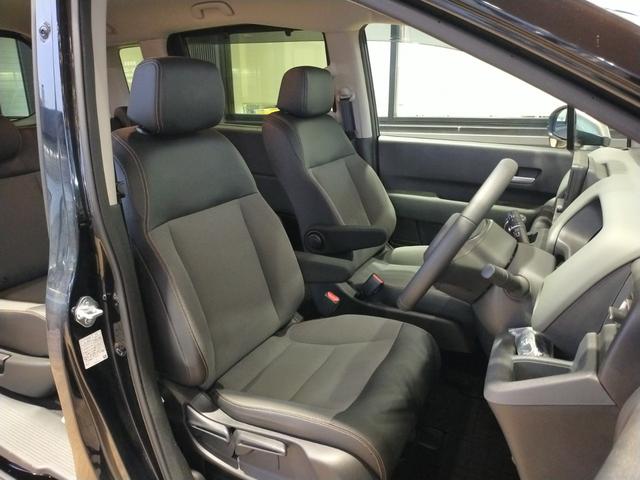 フリード クロスター Bluetooth対応フルセグナビ/3モードバックカメラ/ETC/ホンダセンシング/LEDヘッドライト/両側電動スライドドア/ステアリングリモコン/夏冬タイヤセット(5枚目)