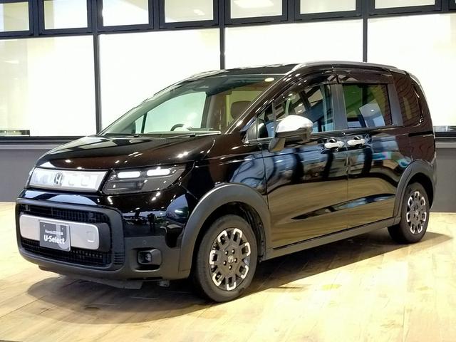 フリード クロスター Bluetooth対応フルセグナビ/3モードバックカメラ/ETC/ホンダセンシング/LEDヘッドライト/両側電動スライドドア/ステアリングリモコン/夏冬タイヤセット(15枚目)