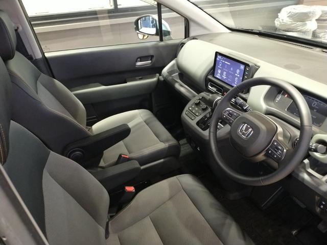 フリード クロスター Bluetooth対応フルセグナビ/3モードバックカメラ/ETC/ホンダセンシング/LEDヘッドライト/両側電動スライドドア/ステアリングリモコン/夏冬タイヤセット(27枚目)