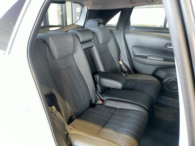 フィット e:HEVホーム Bluetooth対応ホンダコネクトナビ/3モードバックカメラ/ETC/ホンダセンシング/LEDヘッドライト/ステアリングリモコン/前後ドライブレコーダー(6枚目)