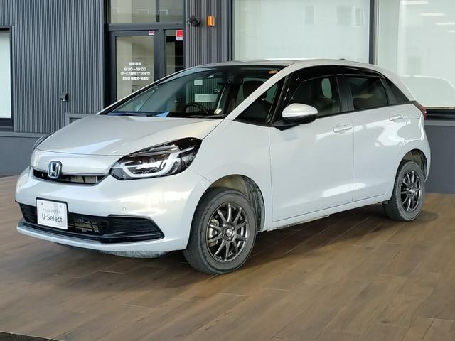 フィット e:HEVホーム Bluetooth対応ホンダコネクトナビ/3モードバックカメラ/ETC/ホンダセンシング/LEDヘッドライト/ステアリングリモコン/前後ドライブレコーダー(16枚目)