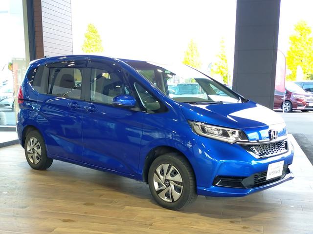 フリードハイブリッド ハイブリッド・Ｇ　Ｂｌｕｅｔｏｏｔｈ－ＤＶＤ対応フルセグナビ／３モードバックカメラ／リヤ席モニター／両側電動スライドドア／ＥＴＣ／ホンダセンシング／前後ドライブレコーダー／リモコンエンジンスターター／夏冬タイヤセット（19枚目）