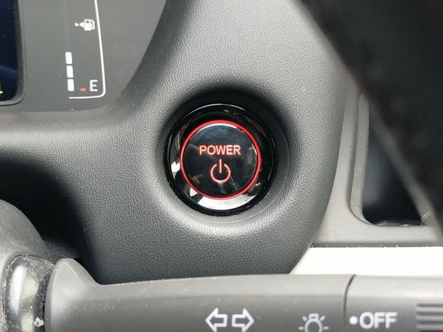 フィット ｅ：ＨＥＶホーム　Ｂｌｕｅｔｏｏｔｈ対応ワンセグナビ／３モードバックカメラ／ＥＴＣ／ホンダセンシング／ＬＥＤヘッドライト／ステアリングリモコン／フロントドライブレコーダー／リモコンエンジンスターター／夏冬タイヤセット（43枚目）