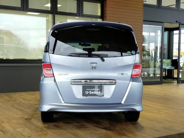 フリードスパイクハイブリッド ジャストセレクション Bluetooth-DVD対応フルセグナビ/バックカメラ/ETC/HIDヘッドライト/両側電動スライドドア/ステアリングリモコン/フロントドライブレコーダー/リモコンエンジンスターター(22枚目)