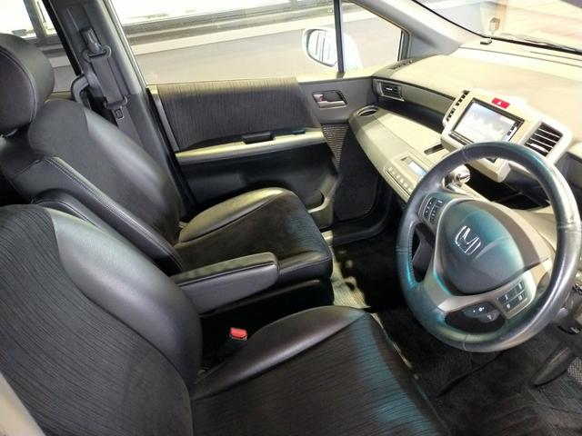 フリードスパイクハイブリッド ジャストセレクション Bluetooth-DVD対応フルセグナビ/バックカメラ/ETC/HIDヘッドライト/両側電動スライドドア/ステアリングリモコン/フロントドライブレコーダー/リモコンエンジンスターター(27枚目)