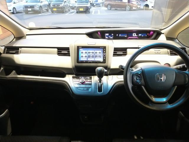 フリード+ G Bluetooth-DVD対応フルセグナビ/3モードバックカメラ/ETC/助手席側電動スライドドア/ステアリングリモコン/リモコンエンジンスターター(4枚目)