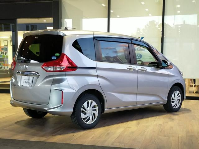 フリード+ G Bluetooth-DVD対応フルセグナビ/3モードバックカメラ/ETC/助手席側電動スライドドア/ステアリングリモコン/リモコンエンジンスターター(19枚目)