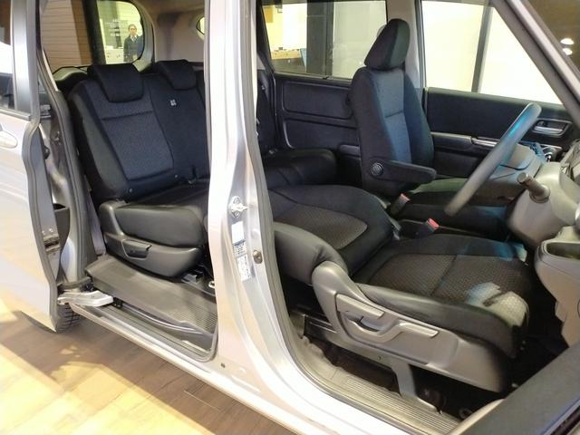 フリード+ G Bluetooth-DVD対応フルセグナビ/3モードバックカメラ/ETC/助手席側電動スライドドア/ステアリングリモコン/リモコンエンジンスターター(31枚目)