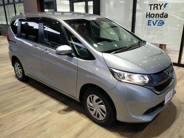 フリード+ G Bluetooth-DVD対応フルセグナビ/3モードバックカメラ/ETC/助手席側電動スライドドア/ステアリングリモコン/リモコンエンジンスターター(61枚目)