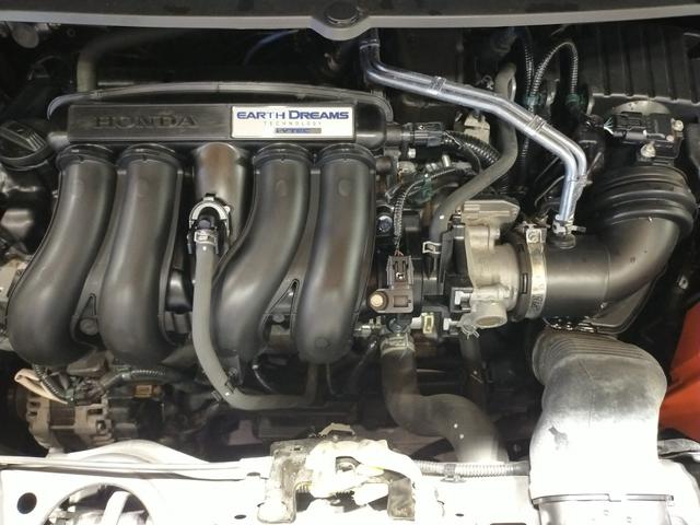 フリード+ クロスター・ホンダセンシング 5人乗り/Bluetooth対応純正ナビ/前後ドラレコ/両側電動スライドドア/サイドカーテンエアバッグ/シートヒーター(25枚目)