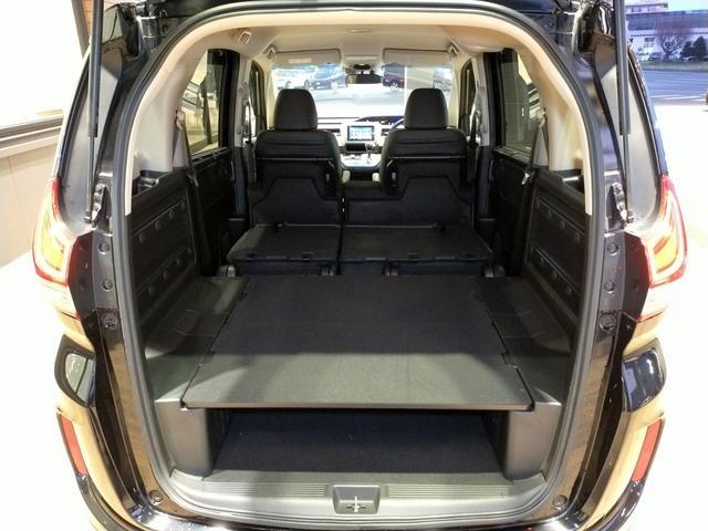 フリード+ クロスター・ホンダセンシング 5人乗り/Bluetooth対応純正ナビ/前後ドラレコ/両側電動スライドドア/サイドカーテンエアバッグ/シートヒーター(33枚目)