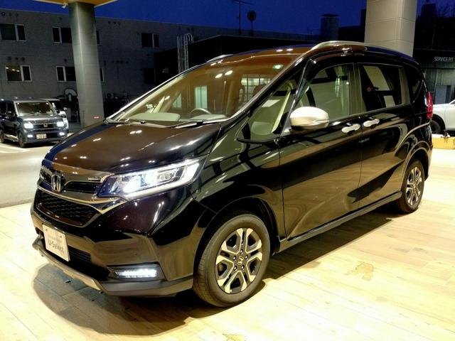 フリード+ クロスター・ホンダセンシング 5人乗り/Bluetooth対応純正ナビ/前後ドラレコ/両側電動スライドドア/サイドカーテンエアバッグ/シートヒーター(70枚目)